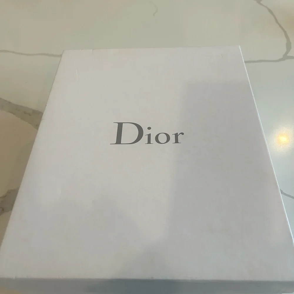 Christian Dior- Cannage Leather Peep Toe Wedge Pumps- size 39 (US Women’s 9) - Picture 13 of 14